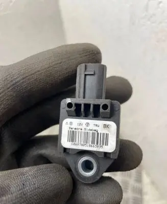 Alfa Romeo 159 Airbag deployment crash/impact sensor