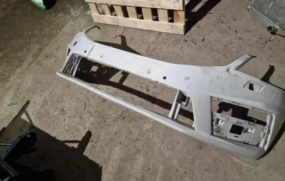 Skoda Octavia Mk3 (5E) Front bumper 5E0807221AA