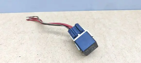 Mercedes-Benz E W211 Other relay 0332019103