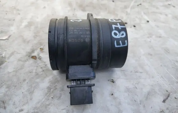 BMW 1 E81 E87 Mass air flow meter 7788743