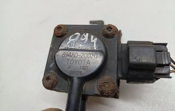 Toyota Avensis T250 Exhaust gas pressure sensor 8948020020 T0Y0TA