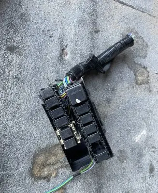 Nissan Qashqai Other devices 252308990A