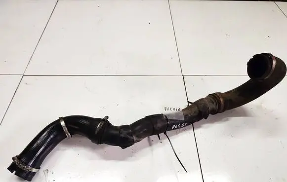 Intercooler hose/pipe