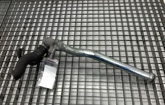 Infiniti Q50 Engine coolant pipe/hose 
