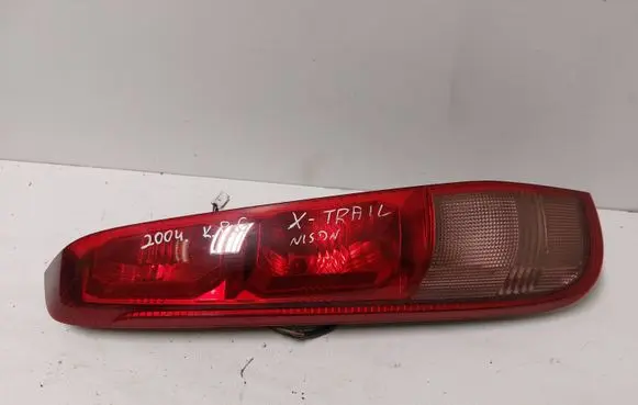 Nissan X-Trail T30 Rear/tail lights