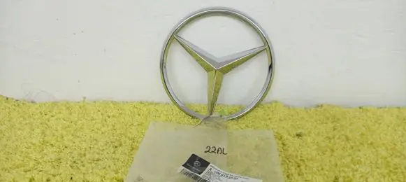 Mercedes-Benz E W213 Manufacturer badge logo/emblem A0008176007