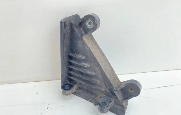Other engine part