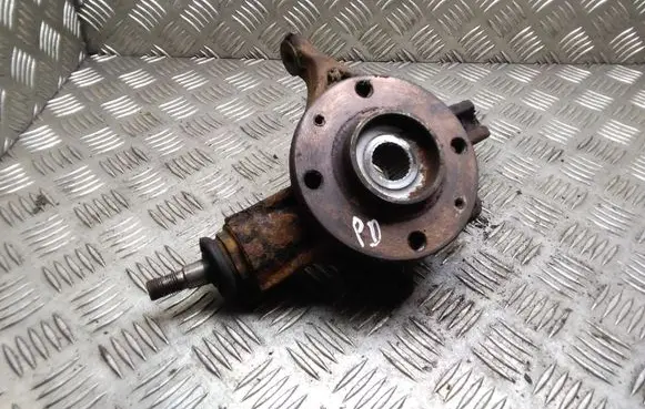 Peugeot 307 Front wheel hub