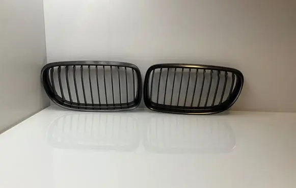 BMW 3 E90 E91 Front bumper upper radiator grill 7201967 7201968