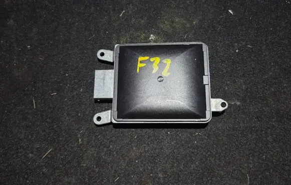 BMW 4 F32 F33 Blind spot module 6884287 12037310 0757155364