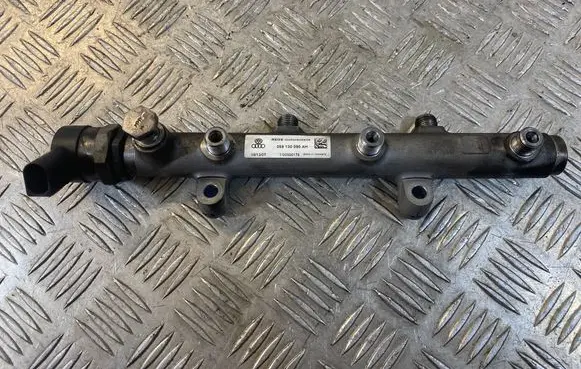 Volkswagen Phaeton Fuel main line pipe 059130090AH 0281002859