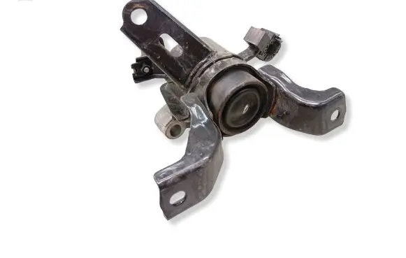 Toyota Auris E180 Engine mount bracket 