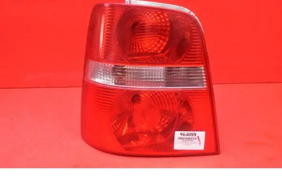 Volkswagen Touran I Rear/tail lights 1T0945095C
