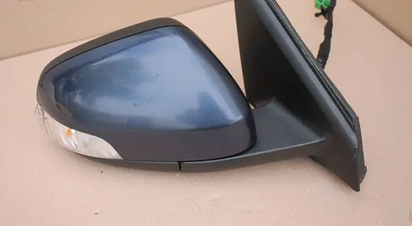 Volvo V40 Front door electric wing mirror 31278137