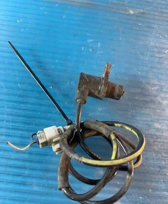 Toyota Corolla Verso AR10 ABS brake wheel speed sensor 6954202040
