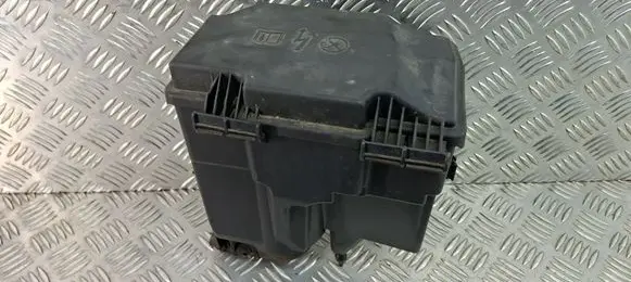 Mercedes-Benz GLC C253 Fuse box set A2059981301