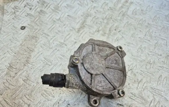 Vacuum pump