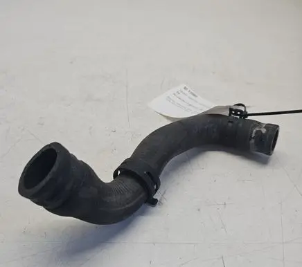 Mercedes-Benz E W211 Engine coolant pipe/hose
