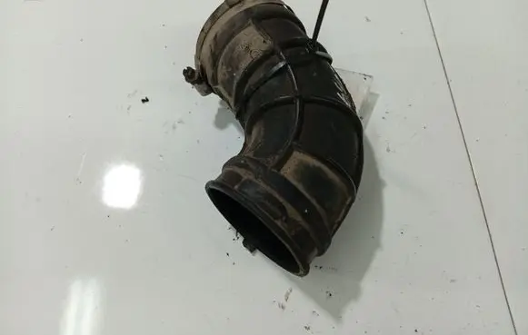 Opel Zafira A Air intake hose/pipe 