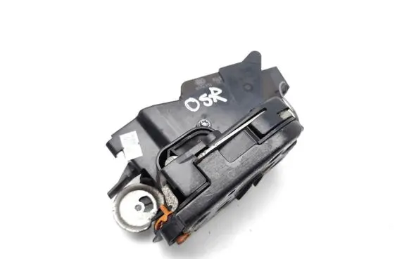 Mercedes-Benz Vito Viano W639 Rear door lock A6397300535