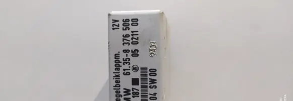 BMW 3 E46 Wing mirror control module 61358376506