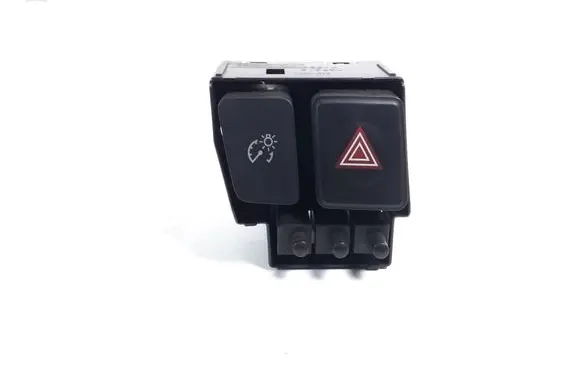 Toyota Prius+ (ZVW40) Hazard light switch 84330-47040