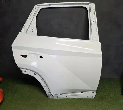 Hyundai Tucson IV NX4 Rear door