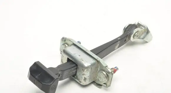 Isuzu D-Max Front door upper hinge 
