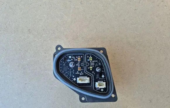 Toyota Corolla E210 E21 LED ballast control module L730745 2750259F6 299299