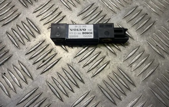 Volvo V70 Airbag deployment crash/impact sensor 8622365 150200 000668