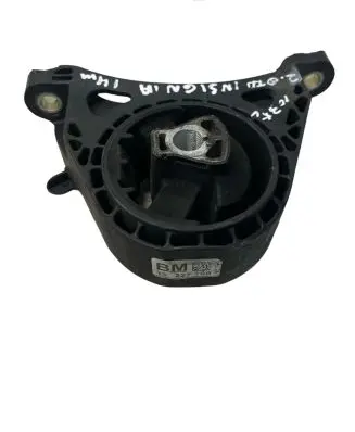 Opel Insignia A Engine mount bracket 13227769