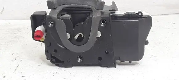 Peugeot 607 Rear door lock