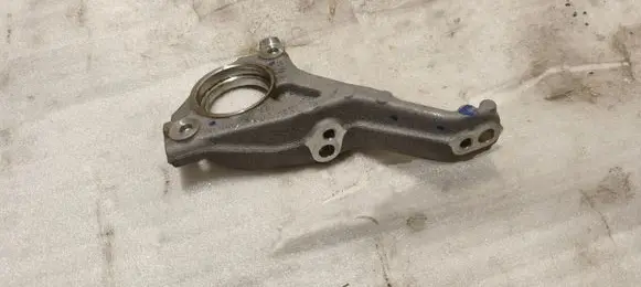Opel Grandland X Driveshaft support bearing bracket 9675488980