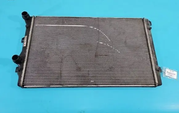 Coolant radiator