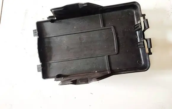 Volkswagen PASSAT B6 Battery box tray cover/lid 1k0915443a
