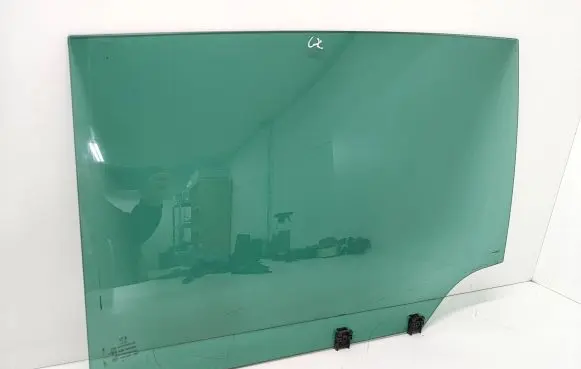 Peugeot 5008 Rear door window glass 43R002092