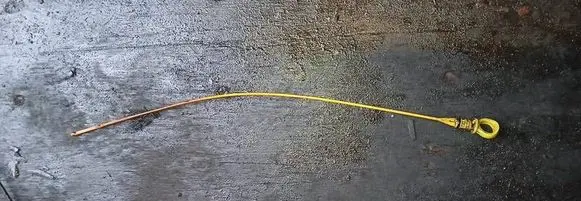 Oil level dip stick