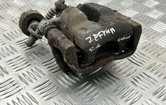 Opel Zafira A Rear brake caliper