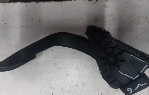 Mazda 6 Accelerator throttle pedal 06J111277A6 1988003400
