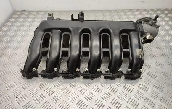 BMW X6 E71 Intake manifold 7790700 7790701