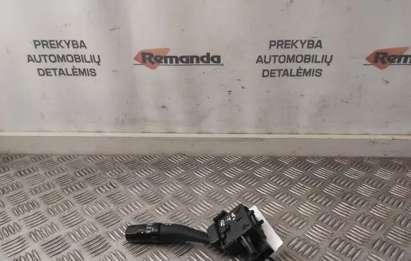 Hyundai Santa Fe Indicator stalk 202004727