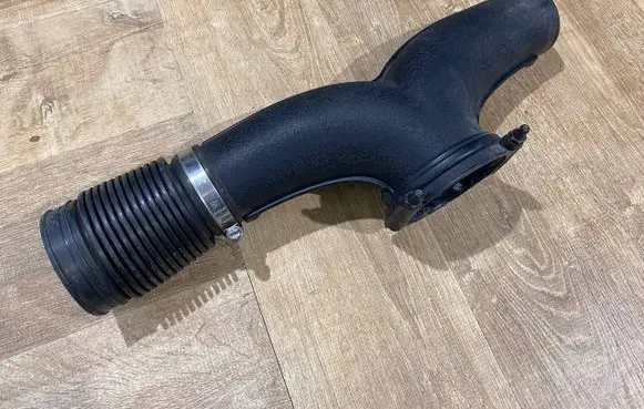 Porsche Cayenne (9PA) Air intake hose/pipe 7L5129760A 7L5129760