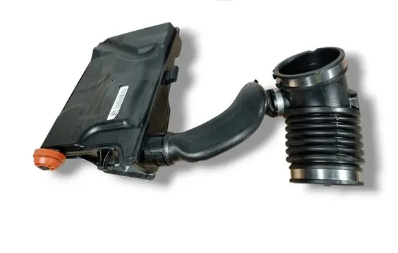 BMW X5 G05 Intake resonator 8470034 13718470034