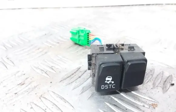 Volvo S40 DTC switch 8691530
