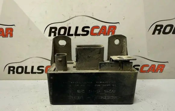 Mercedes-Benz Vito Viano W638 Glow plug pre-heat relay 