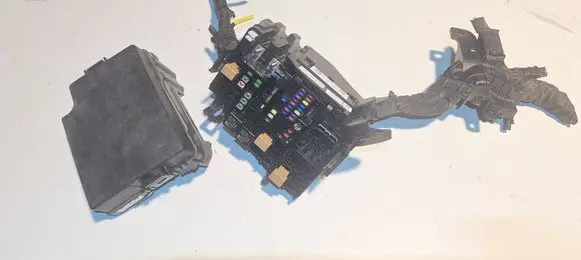 Fuse box set