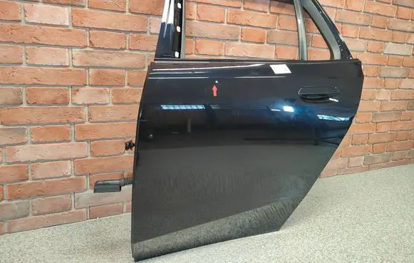 Rear door