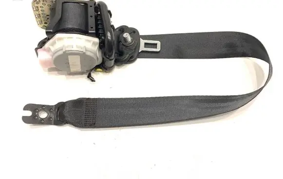 Skoda Octavia Mk3 (5E) Front seatbelt