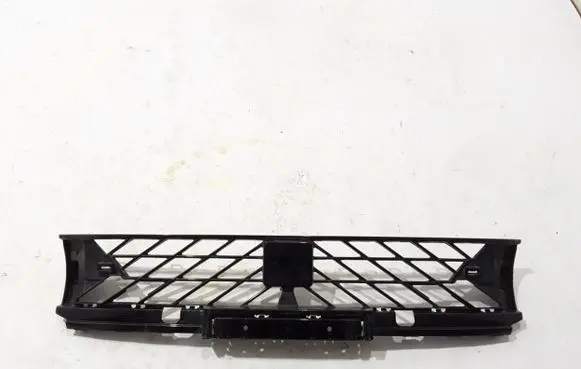 Cupra Formentor Front bumper lower grill 5FF853667A