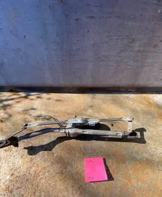 Ford Puma Front wiper linkage and motor M1592007560 D313A